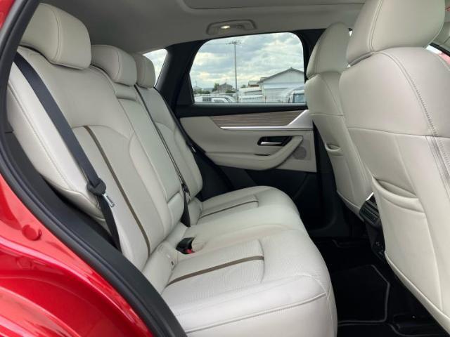 WECARSではほぼ毎日新しい在庫車両を入荷しております！お客様のこだわりを叶える1台がきっとWECARSにあるはずです！