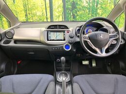 グループ総在庫数約30，000台！！全国の系列店からメーカー・車種問わずご紹介出来るので、あなたにピッタリのお車が見つかるはずです♪まずはお問い合わせ下さい☆