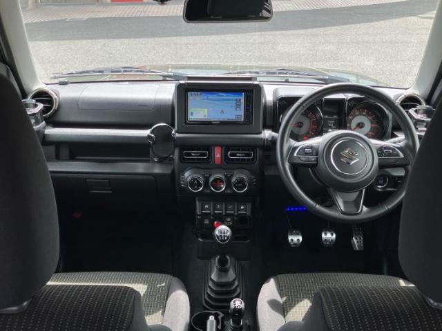 「この車の写真をもっと見たい」「状態が気になる」「この装備はついている？」どんな小さな疑問でもお気軽にお問い合わせください！