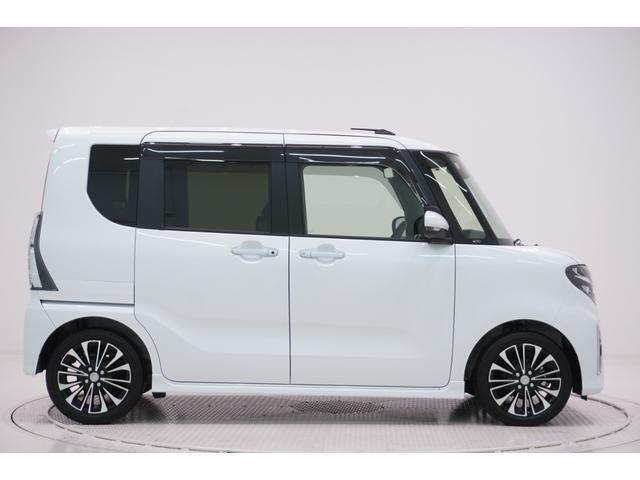 県内13店舗にて常時500台以上ダイハツ車を展示中です。見て、触って、納得のいく一台をぜひ見つけてください。