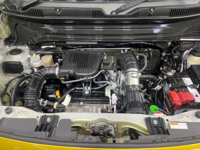 親切・丁寧な専門メカニックスタッフが応対！・車検・点検整備・事故等の修理などアフターサービスも安心。お車のカスタマイズもネクステージのサービススタッフまでご相談ください！