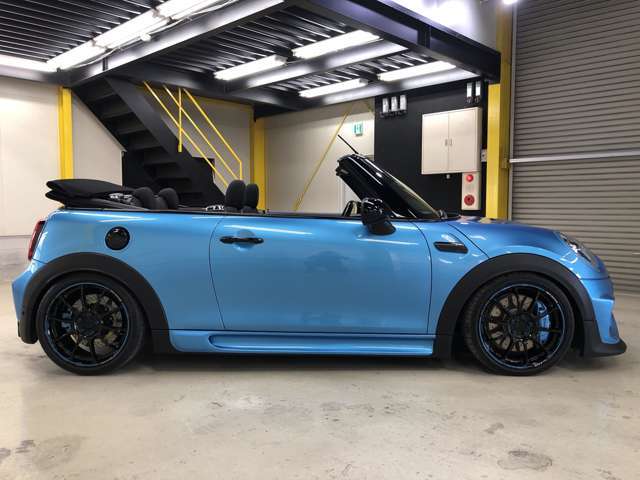 ☆AutoSportsRabbit☆MINI専門店です☆全車修復歴なし。ディーラー車のみ。ノーマルからカスタム車輌まで幅広く常時20台以上取り揃えております！