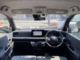 【支払総額】＝車両本体価格+諸費用(神奈川県内ナンバーでの登録＆当店受渡し納車として試算した合計額)※希望ナンバー取得 神奈川県以外のナンバー登録 自宅へのご納車につきましては追加費用が発生いたします