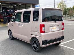 弊社では、専任バイヤーによる厳選した仕入れの後、入庫後の車両チェックを行い、モーターサービスが認定した高品質な中古車をご提供しております。