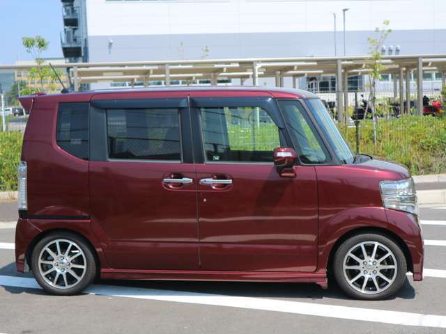 日本全国どこでも納車対応致します！遠方の方でも、高速バス等上手に利用できる場所であれば、自走で宜しければお安くお届けできる様に努力します。私が行ったことの無い場所、特に大歓迎です♪