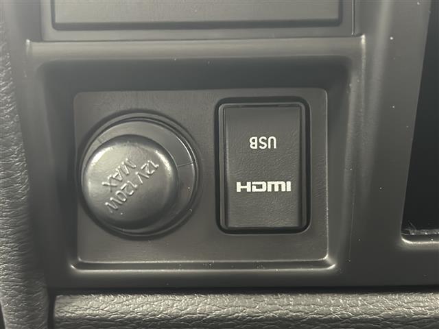 【運転席操作部】快適なドライブを楽しむための機能が装備されています！運転席から触れるので、使いやすいです！除菌プランいれていただくと、さらに清潔で安心していただけます！