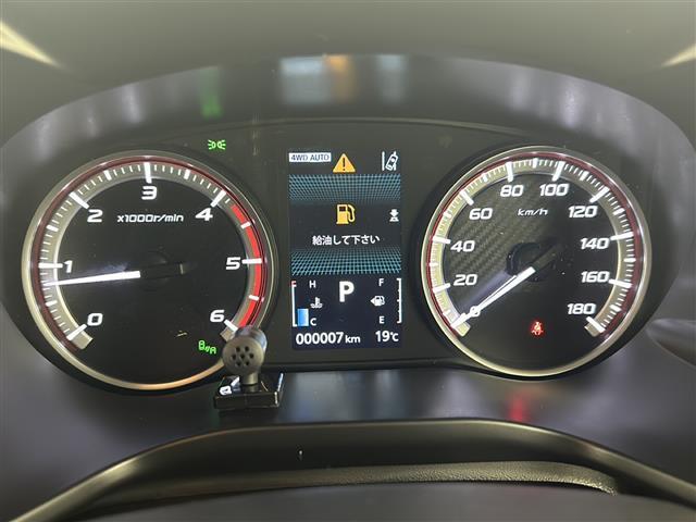 【スピードメーター】メーターがシンプルで見やすく運転しやすいですね！