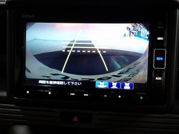 【リアカメラ】3パターンの映像表示で、後方確認をサポート！映像は『ノーマル』『広角』『真上』の3モードから選べます♪