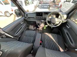 ☆弊社の整備工場には国家資格を持った整備士が多数在籍しております。また、軽自動車だけでなく普通車や外車の整備も実施しておりますのでご購入いただいたお車だけでなくご家族のお車の整備もお任せください☆