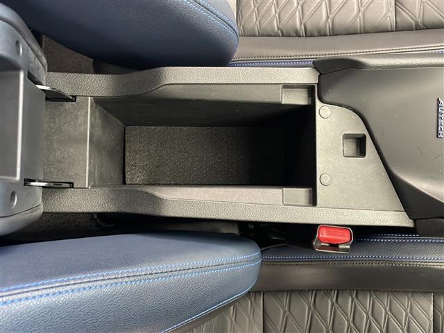 店舗にて現車の確認もいただけますので、お電話で在庫のご確認の上是非ご来店くださいませ！！！