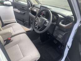 レンタアップ！自社管理車両メンテナスバッチリ！禁煙車！純正ナビTVブルートゥース！パノラマビューモニター！コンフォータブルパック！ETC！パワスラ！安心安全に新車保証継承！