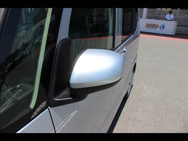運転するのに必須なのが保険への加入です。常時、保険専任スタッフがいますので入替や見直し、分からない事何でもご相談下さい。