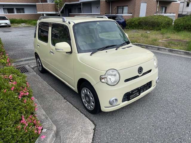 軽自動車購入後　エレメント交換も1000円税込　ワイパーブレードも1本1000円税込　冬タイヤから夏タイヤ入替も2000円税込　車検も当たり前に安いです。まずは通話料無料ダイアル　0078-6002-871157