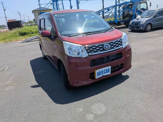 車検付きの中古車を現車確認当日そのままお持ち帰りいただく場合は、軽自動車の場合は自動車税2年分の預かり金＋補償金と保証人が必要です。詳しくは下記サイトからhttp://jclick.info/jcc/kounyuu.pdf 電話質問不可