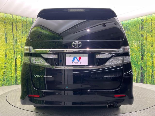 安心の最長10年・走行無制限保証（有償）をご用意。保証内容も充実はもちろん、無料点検＆オイル交換や、年中無休の全国・24時間ロードサービスも付帯されておりますのでご安心下さい。