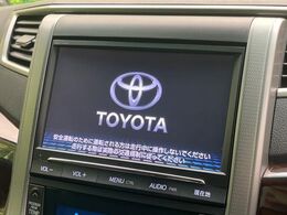 【純正9インチナビ】人気の純正ナビを装備。オーディオ機能も充実しており、Bluetooth接続すればお持ちのスマホやMP3プレイヤーの音楽を再生可能！毎日の運転がさらに楽しくなります！！