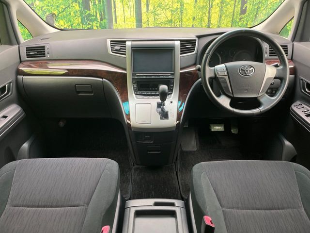 グループ総在庫数約30，000台！！全国の系列店からメーカー・車種問わずご紹介出来るので、あなたにピッタリのお車が見つかるはずです♪まずはお問い合わせ下さい☆