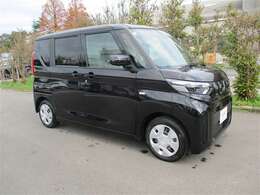 大きすぎず、小さすぎず、運転もしやすくシートアレンジも多彩で、どの世代の方にも気に入っていただけるお車です♪