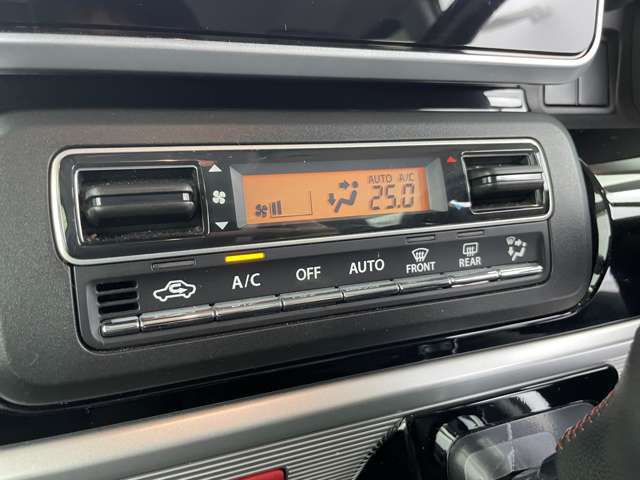 【運転席操作部】快適なドライブを楽しむための機能が装備されています！運転席から触れるので、使いやすいです！除菌プランいれていただくと、さらに清潔で安心していただけます！