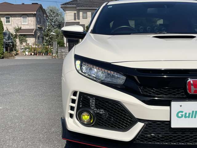 【指定工場内で運営するスポーツカー専門店です】現車確認のご来場には事前ご予約をお願いしております。0120-974-295 スムーズなご案内のためご理解ご協力をお願いいたします。