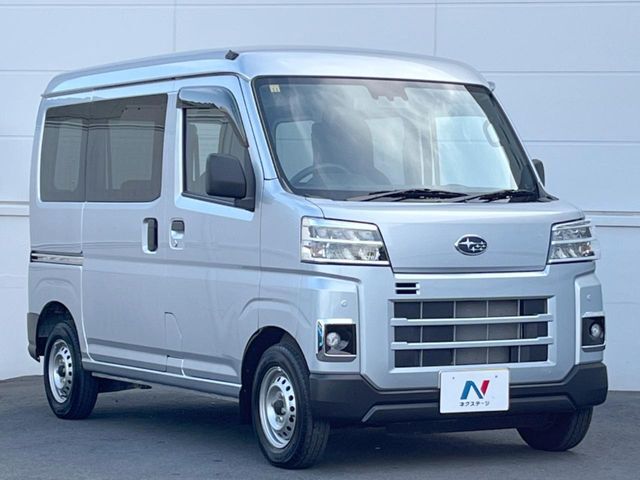 大好評のボディコーティング「弾スプラッシュコート」もご納車までに施工可能。通常のガラスコートと異なる、耐久年数6年の無機質ガラスコーティングが、ボディをキレイな状態に保ってくれます。