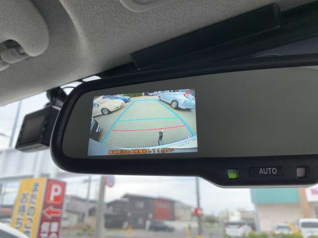 ★バントラ店は、八戸駅から約2キロ！長苗代　産業道路沿いにございます！　緑色の店舗に「バン・トラック」の大きな看板が目印！直通TEL0178-51-9455