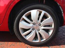 ナカジマは三井住友海上火災保険・あいおいニッセイ同和損害保険のディーラー特級代理店です！お客様のカーライフに合った保険プランをご提案いたします。万が一の事故の際にもサポートさせて頂きます。