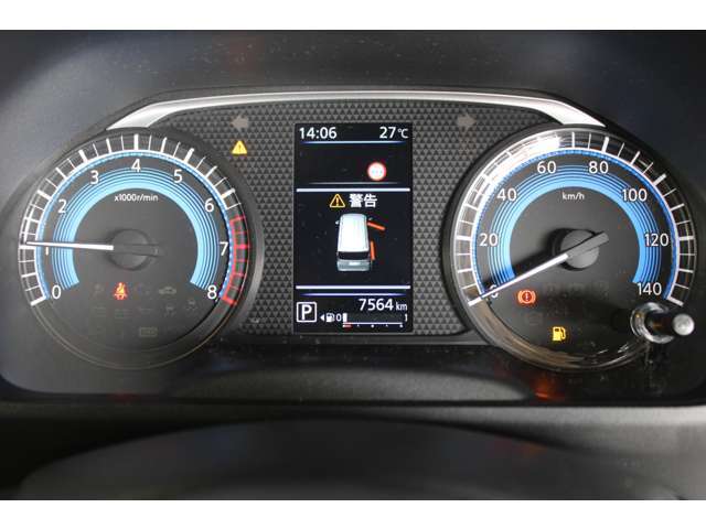 ディスプレイ付なので様々な情報を見ることができます