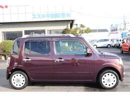 7インチナビ・CD/DVD再生・Bluetooth・ETC・アイドリングストップ・フォグランプ・ルーフレール・オートエアコン・シートヒーター