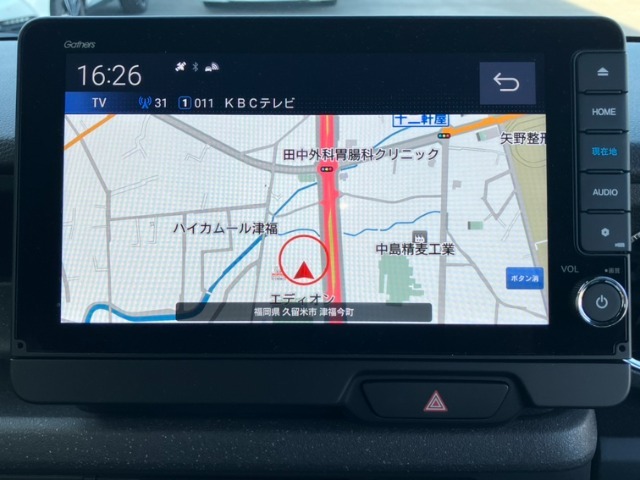純正インターナビ付きでフルセグ・DVD再生・Bluetoothなど付いてとても便利な車両です♪