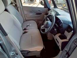 運転席シート廻りは使用感も少なく、良好な状態です！