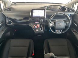 グループ総在庫数約30，000台！！全国の系列店からメーカー・車種問わずご紹介出来るので、あなたにピッタリのお車が見つかるはずです♪まずはお問い合わせ下さい☆