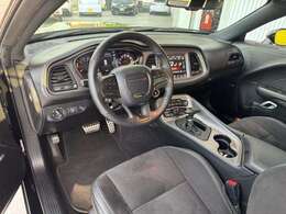 【YMC保証】充実保証！　YMC安心保証は新車保証同等の保証範囲を10年落ちまでの車でも保証します。保証サービスは第三者機関が運営し、安心で安全な仕組みを提供しています。