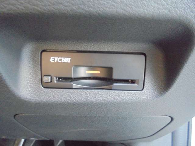 ETCが付いてるので高速道路の料金所もスムーズに通過することができます！
