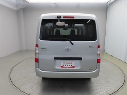 商談中、展示車の店舗移動の場合もございますので、ご来店の際は事前に在庫状況のご確認をおすすめいたします。