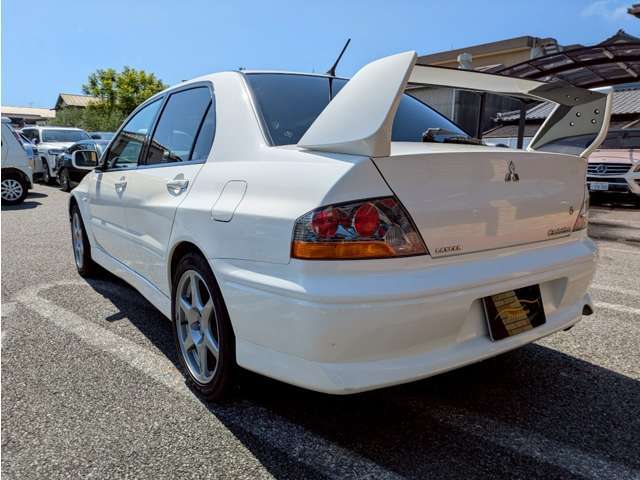 全国納車もお任せください！ご不明な点があればお気軽にお申しつけ下さい。誠心誠意ご対応させて頂きます。