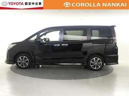 両側パワースライドドア付きだから、狭い駐車スペースなどでの 乗り降りラクラク！小さなお子さまのいるご家庭には嬉しい装備。