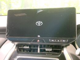 【JBLサウンドシステム付き純正ナビ】充実のナビ機能はもちろん、高度なチューニング能力が搭載されており、高音質な音楽をお楽しみいただけます♪