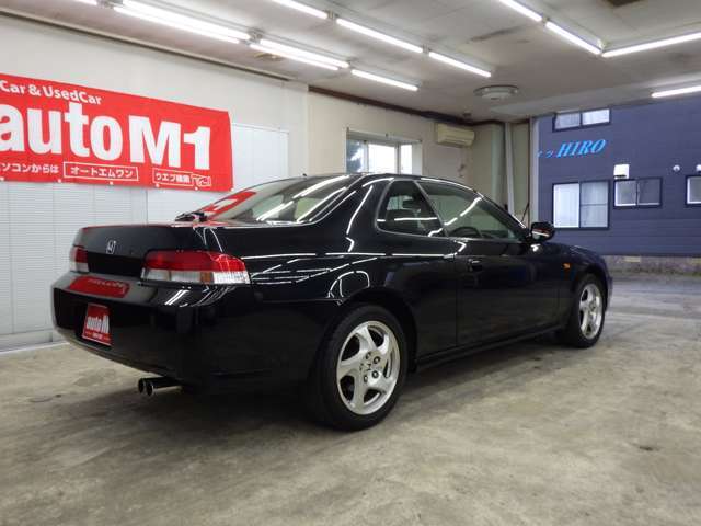 車内もキレイで嫌なニオイもありません。