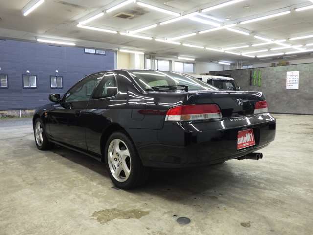 オートエムワンには多数車種様々な在庫がございます。きっとお気に入りの1台に出会えるはずです！