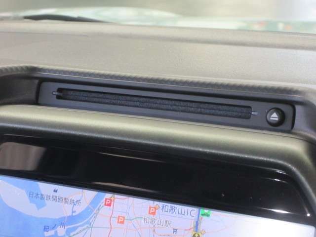 CD・DVDもお楽しみいただく事ができます。