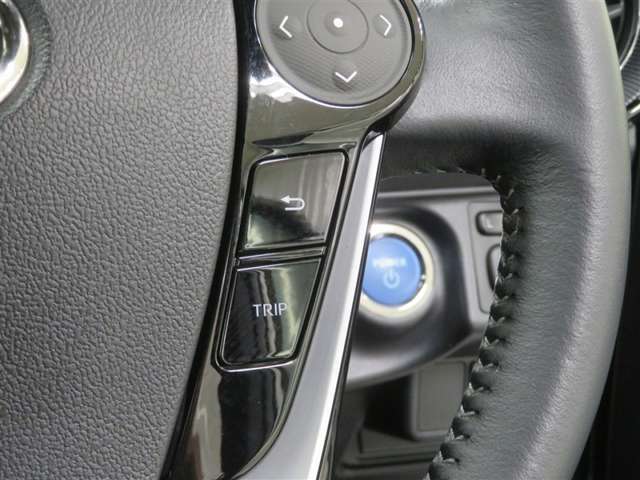 握りやすいハンドルで快適な運転をどうぞ。