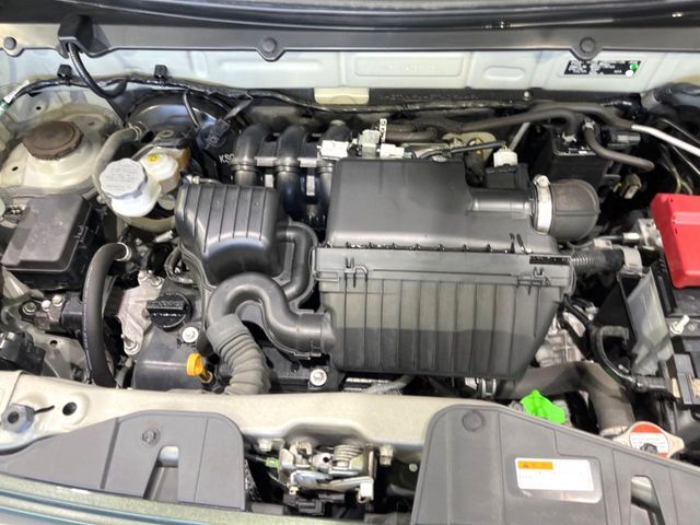 親切・丁寧な専門メカニックスタッフが応対！・車検・点検整備・事故等の修理などアフターサービスも安心。お車のカスタマイズもネクステージのサービススタッフまでご相談ください！