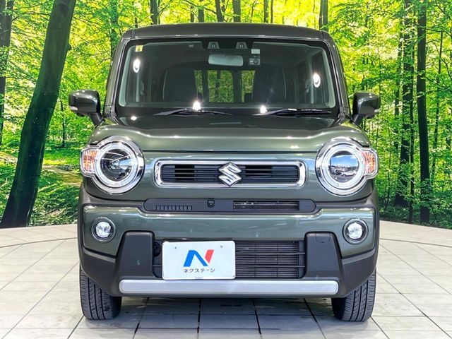 弊社では、全車『修復歴なし』のお車のみ取り扱っております。専任バイヤーによる厳選した仕入れの後、入庫後の車両チェックを行い、ネクステージが認定した高品質な中古車をご提供しております。