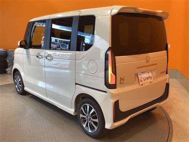 ■□■□■ 在庫車のほとんどは、オートオークションもしくはディーラーさんから購入したものなので、品質も保証されています！！ もちろん全車修復歴無車です♪  ■□■□■