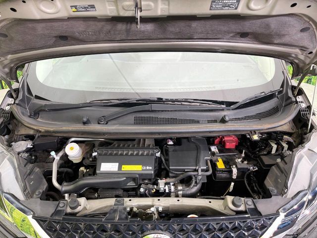 親切・丁寧な専門メカニックスタッフが応対！・車検・点検整備・事故等の修理などアフターサービスも安心。お車のカスタマイズもネクステージのサービススタッフまでご相談ください！