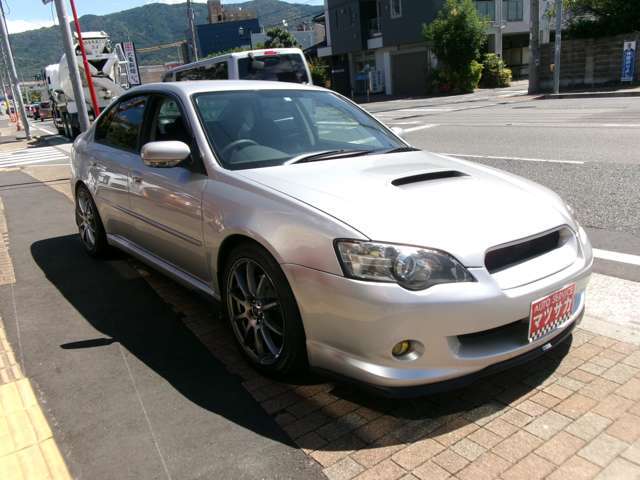大変キレイで調子の良い車輛ですよ！ご来店お待ちしております！