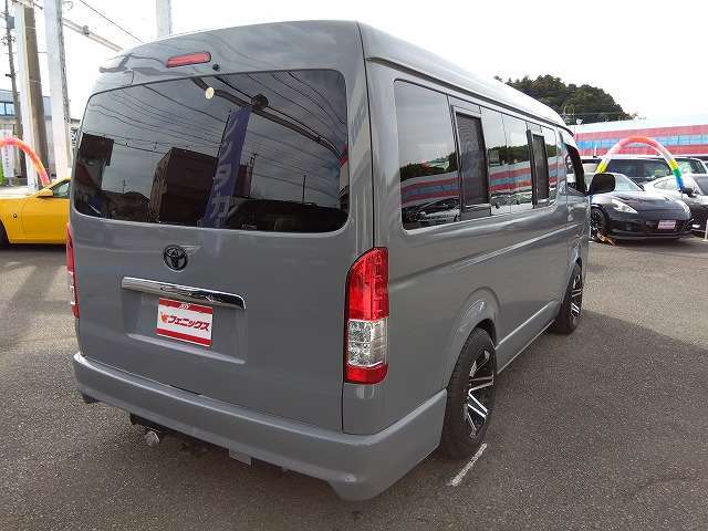 ご来店されたお客様に心地良い時間を過ごして頂く為に、ウェルカムドリンク・キッズ＆ゲームコーナー全て無料でご利用頂ける設備を整えております。お気軽にご利用して下さい。