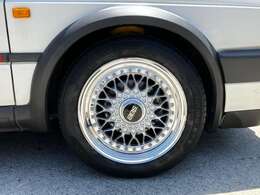 BBS15インチAW　手巻きサンルーフ　ビルシュタインショック　ブラウンプンクトオーディオ（デッキ）