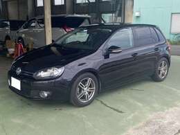 主に新車中古車販売、カーリース、整備、修理、保険商品、ロードサービスなどを取り扱っております。